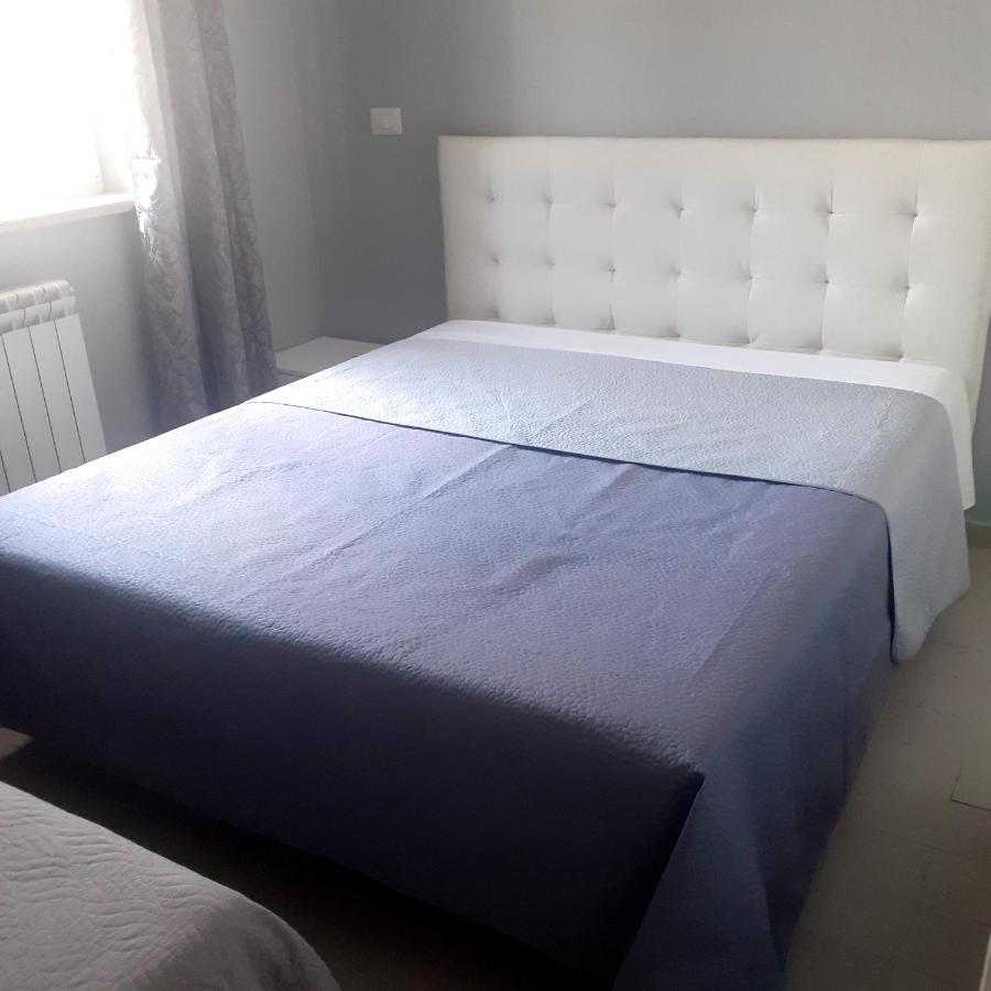 Palazzo Galante Aparthotel Margherita Di Savoia Exterior foto